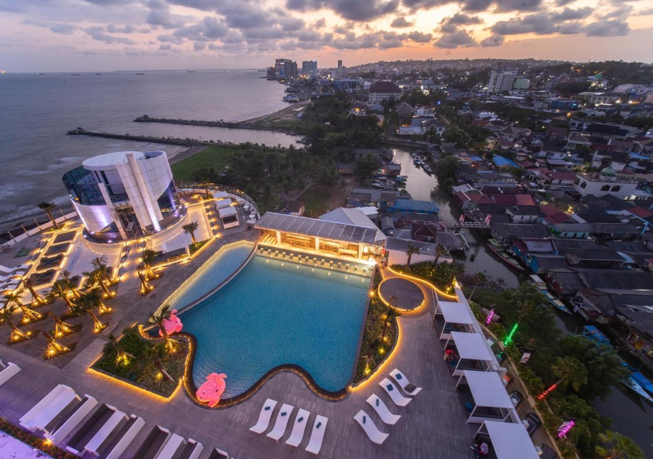 Pentacity Hotel Balikpapan Eksteriør bilde