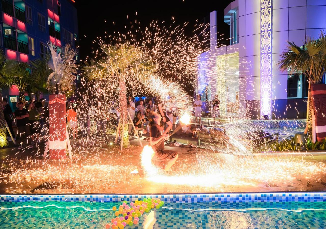 Pentacity Hotel Balikpapan Eksteriør bilde