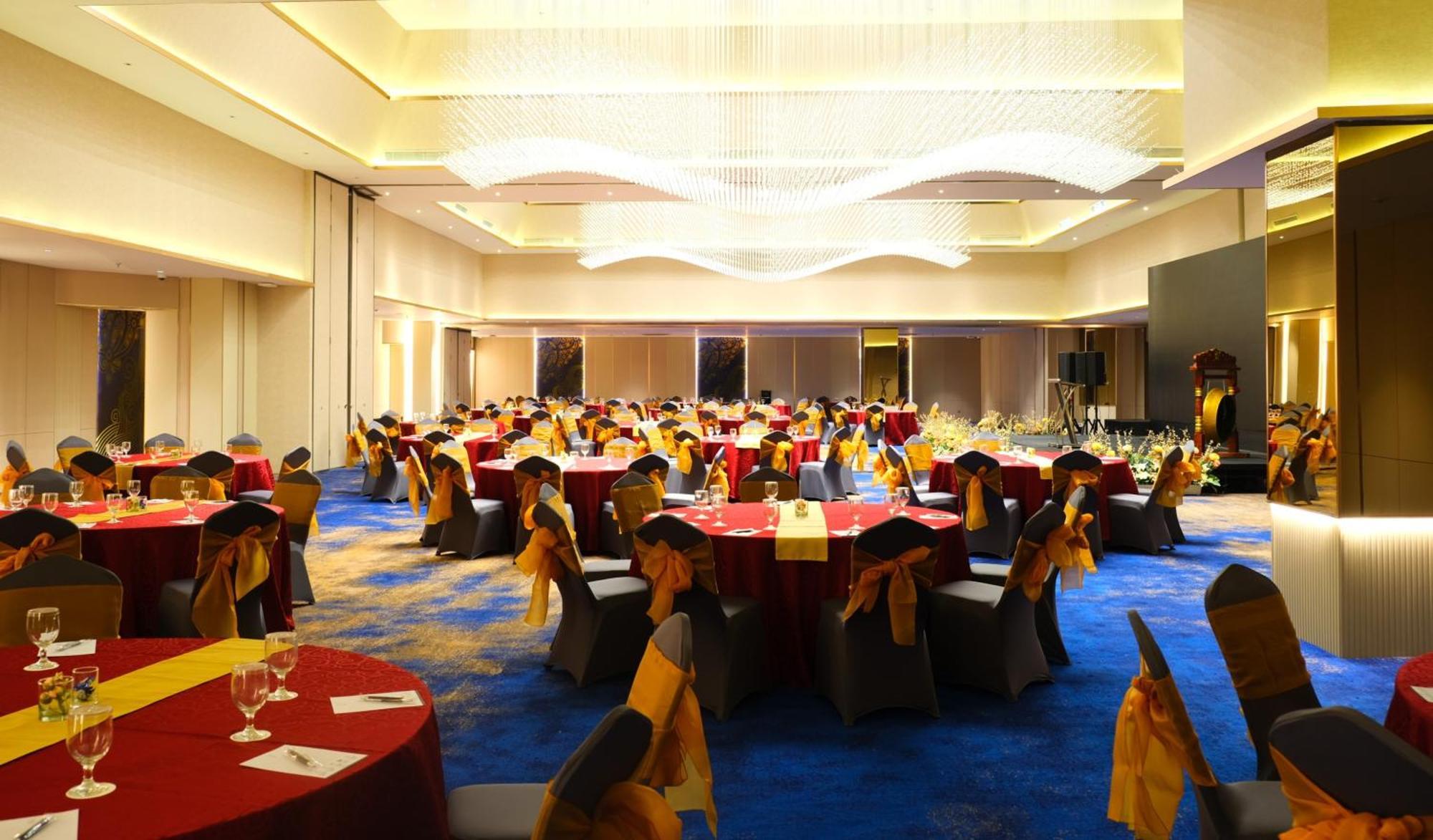 Pentacity Hotel Balikpapan Eksteriør bilde
