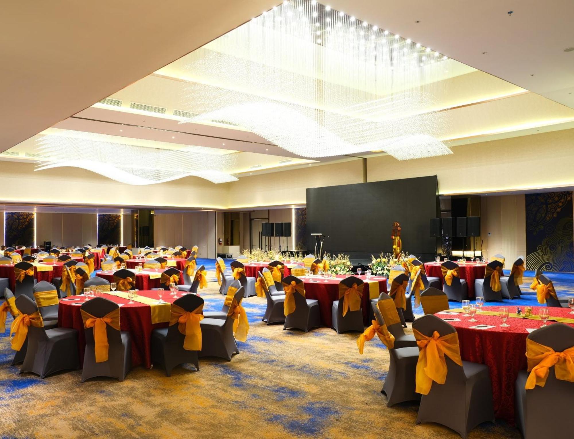 Pentacity Hotel Balikpapan Eksteriør bilde