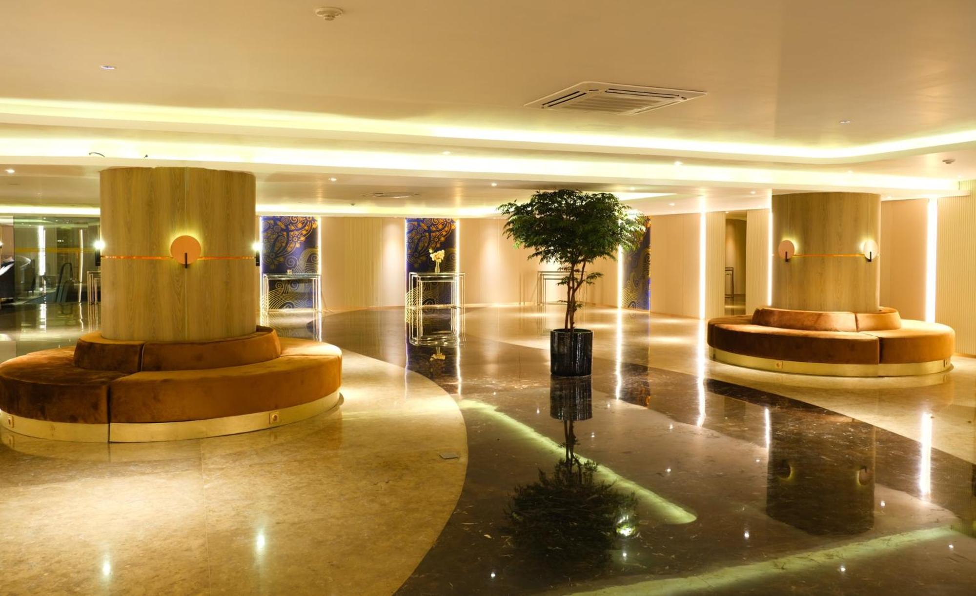 Pentacity Hotel Balikpapan Eksteriør bilde