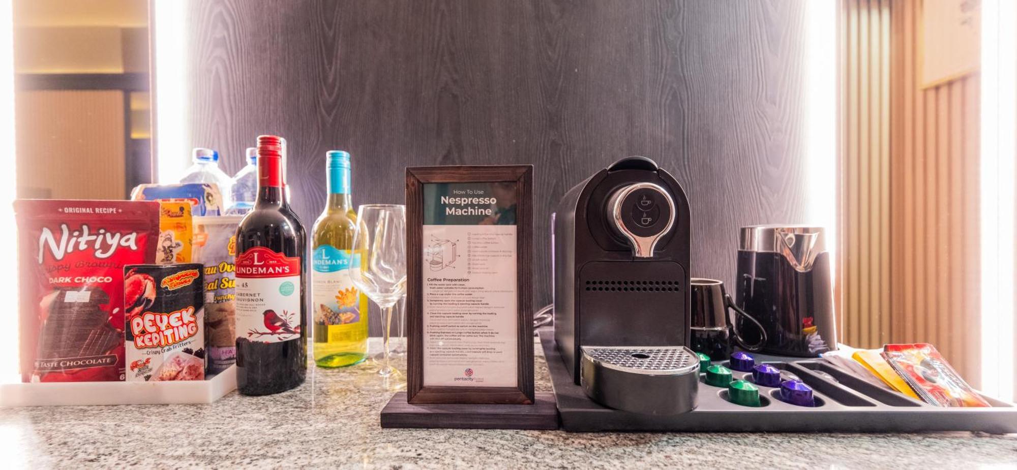 Pentacity Hotel Balikpapan Eksteriør bilde